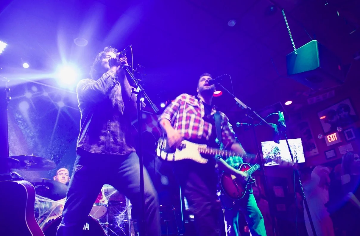 Secondhand Flannel live